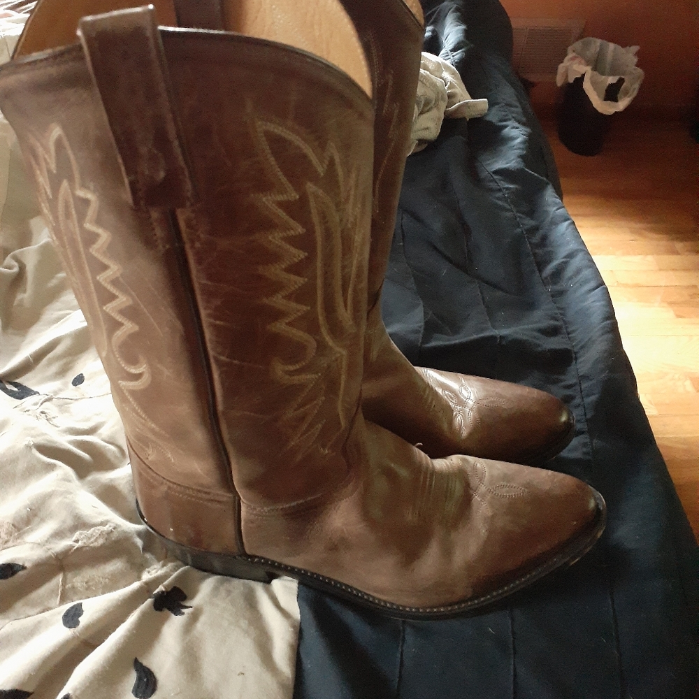 Mens boots